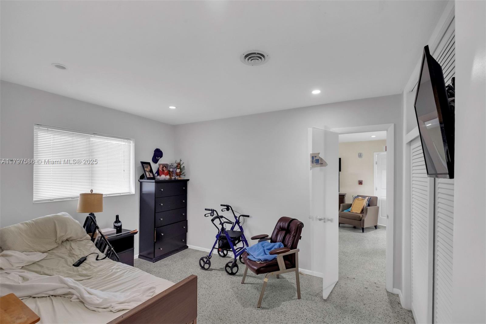 SNAPPER CREEK PARK UNIT N - Residential