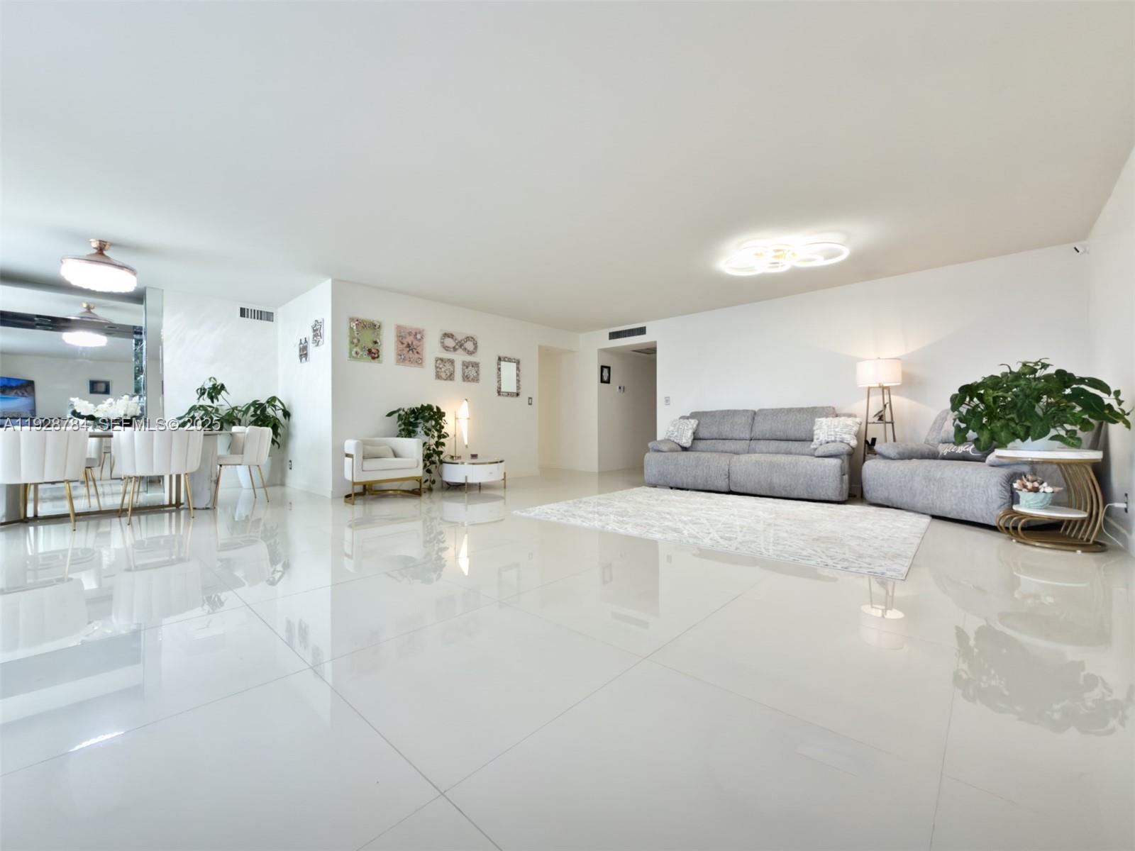 OLYMPUS CONDO PHASE - Residential