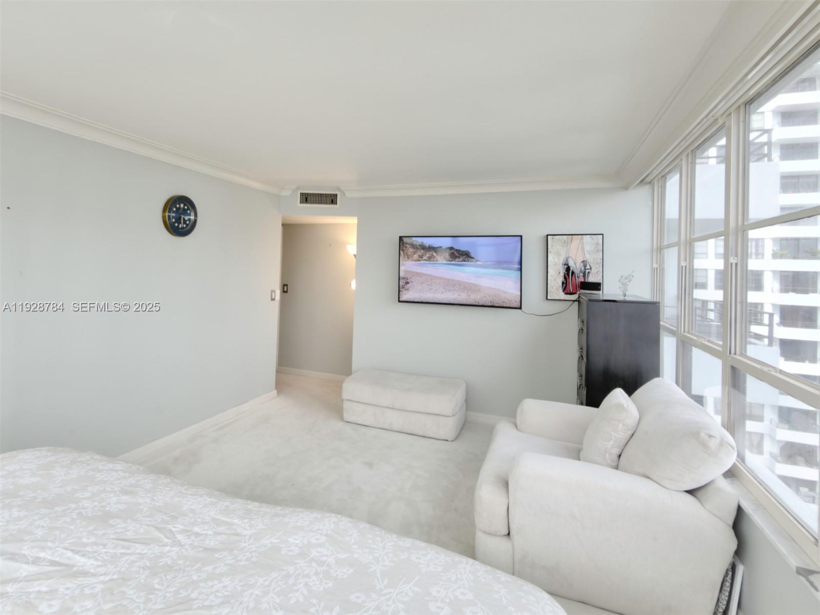 OLYMPUS CONDO PHASE - Residential