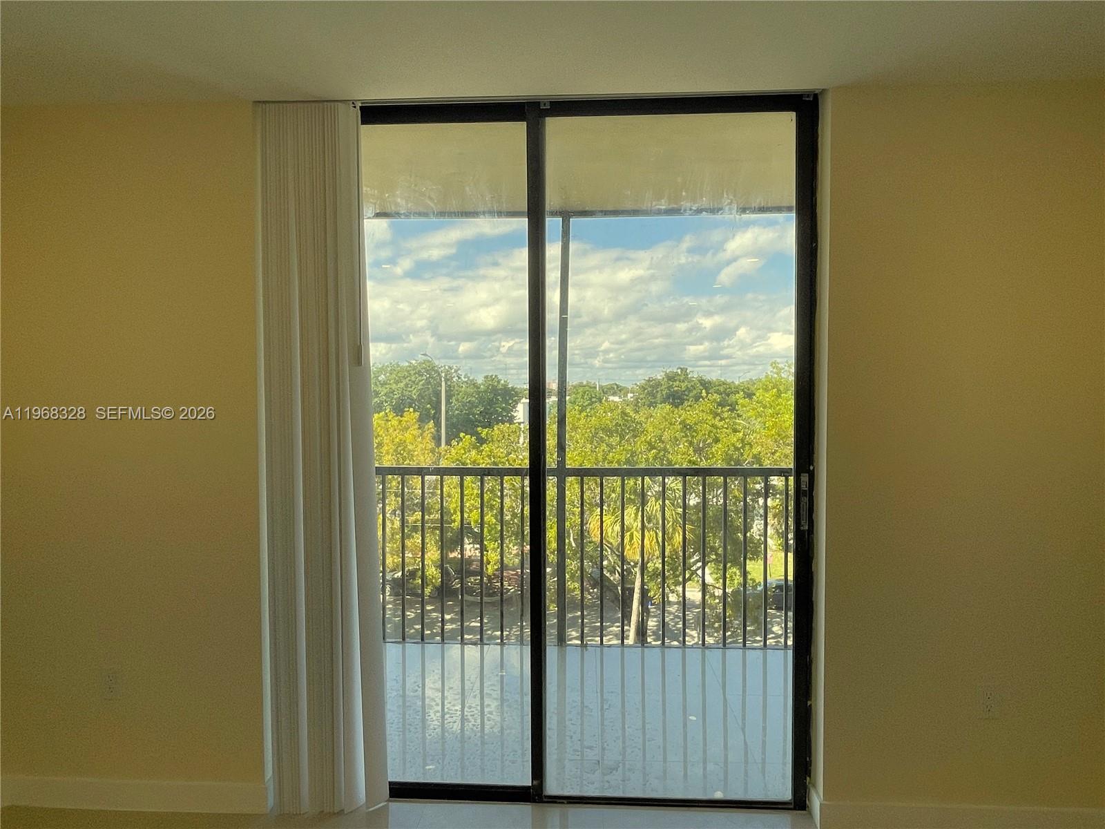 WOODSIDE APTS CONDO - Residential Lease