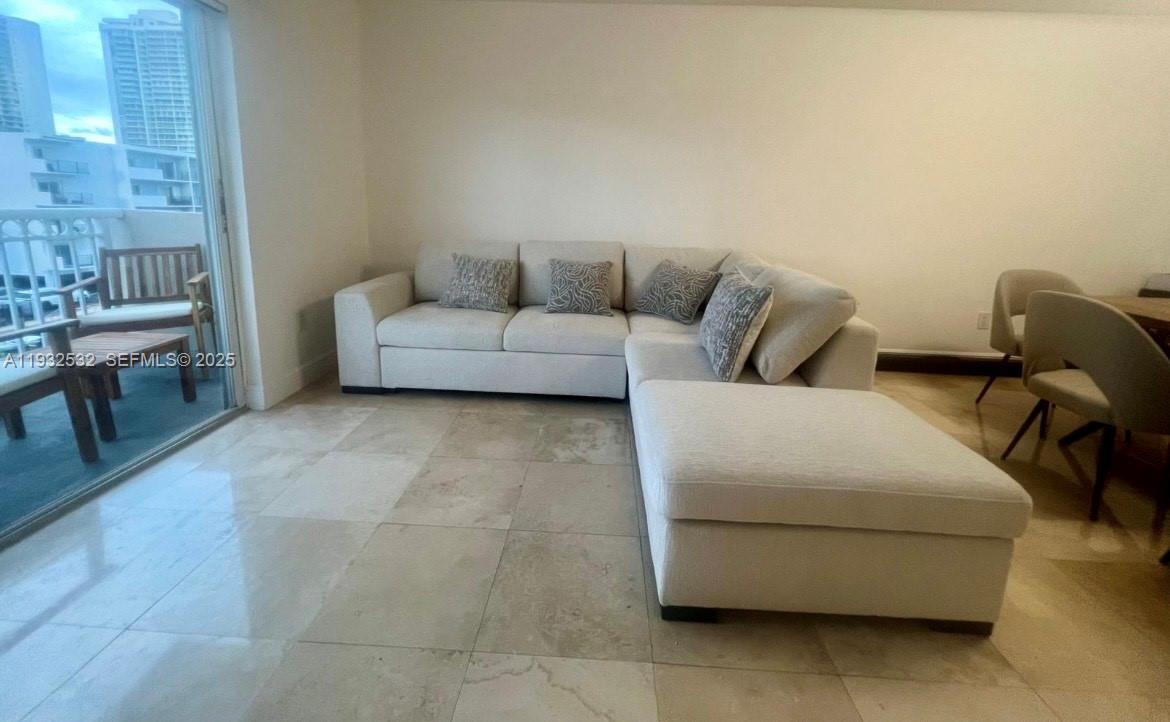 BAYVIEW POINT SOUTH CONDO - Residential