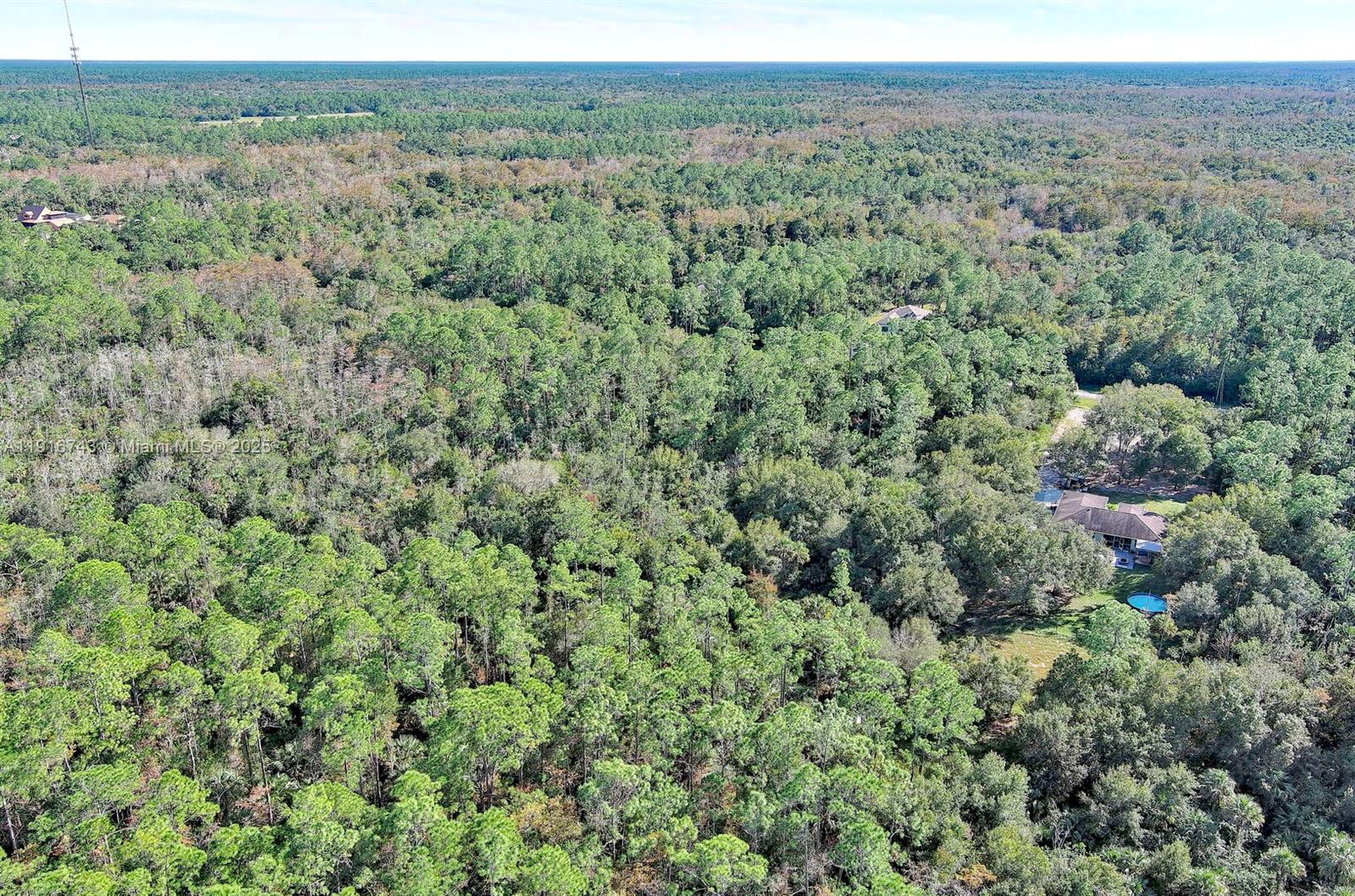 GOLDEN GATE EST - Land