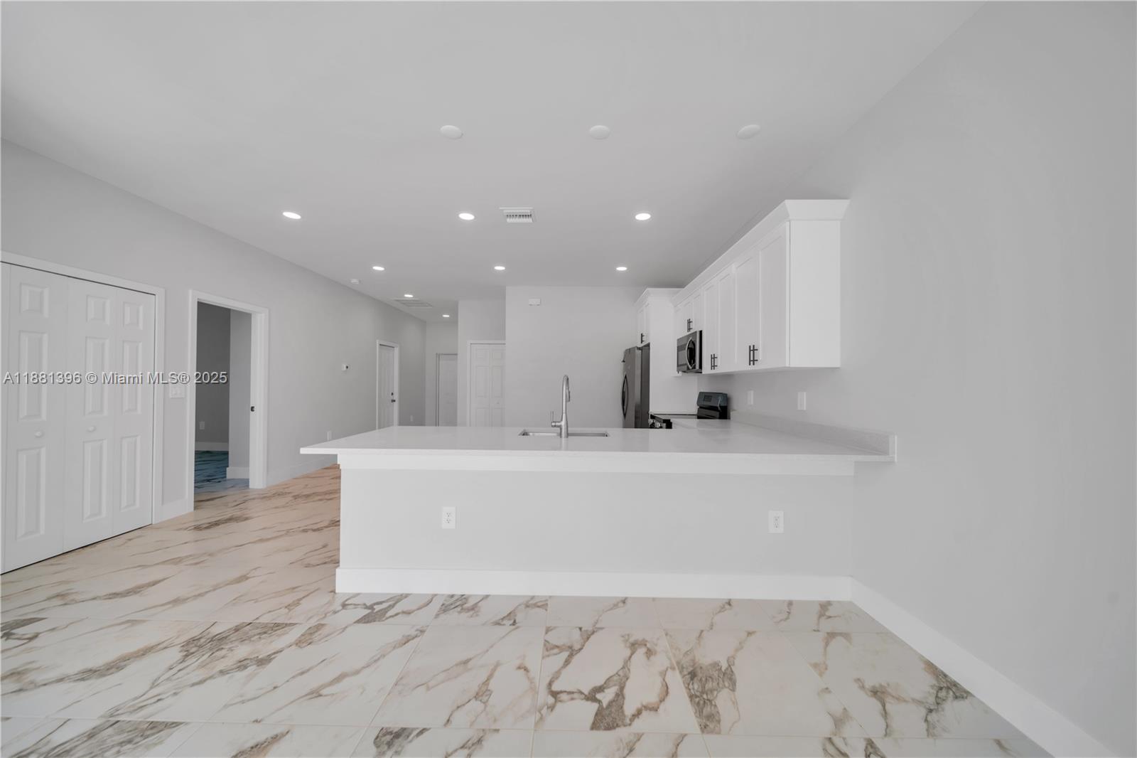 lehigh acres - Residential Income