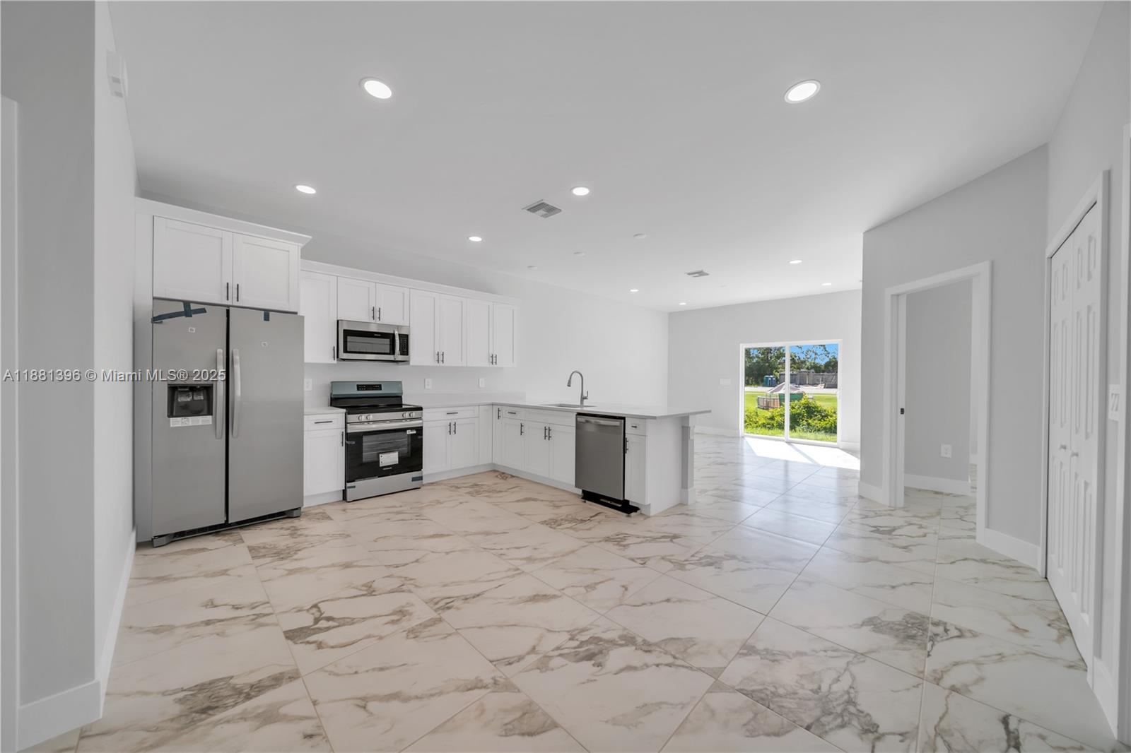 lehigh acres - Residential Income