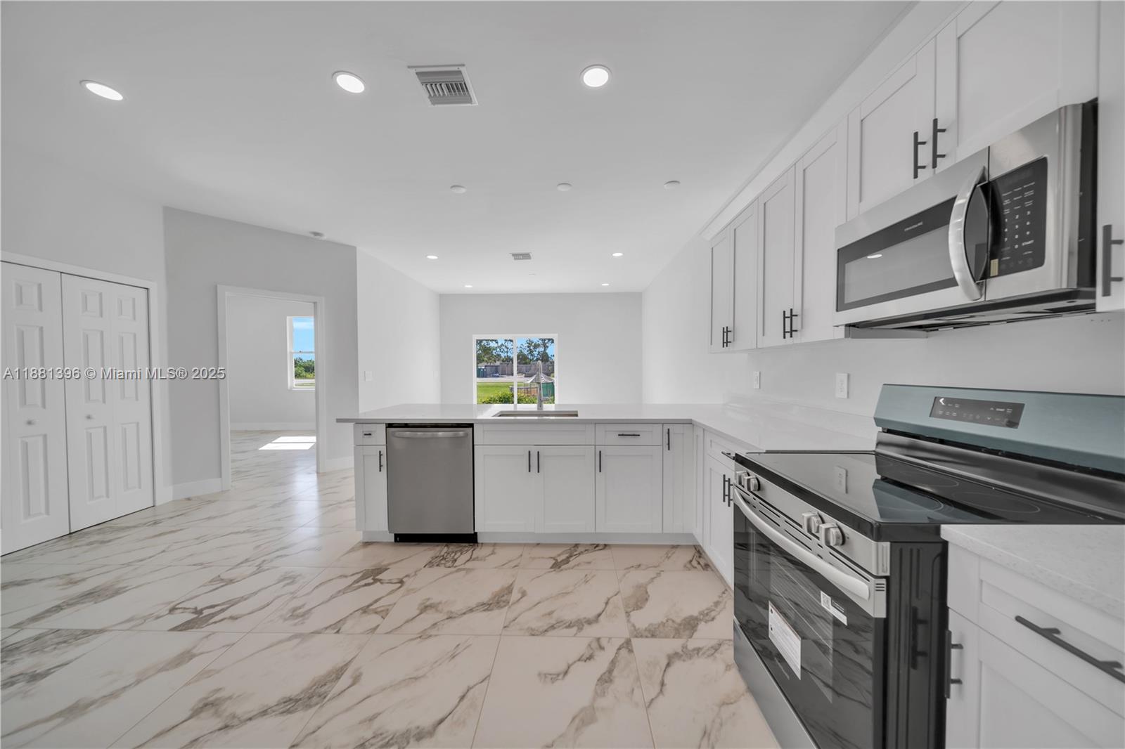 lehigh acres - Residential Income