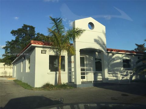 4751 W 4th Ave Hialeah FL 33012