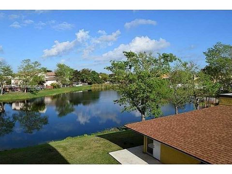 15480 SW 82nd Ln 228 Miami FL 33193