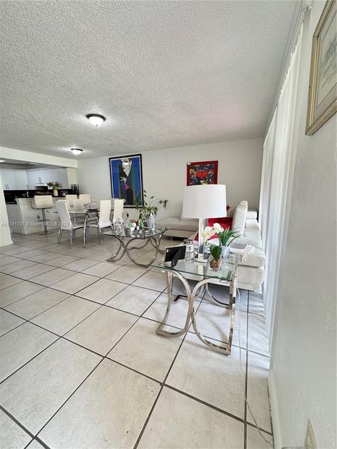 15480 SW 82nd Ln 228 Miami FL 33193