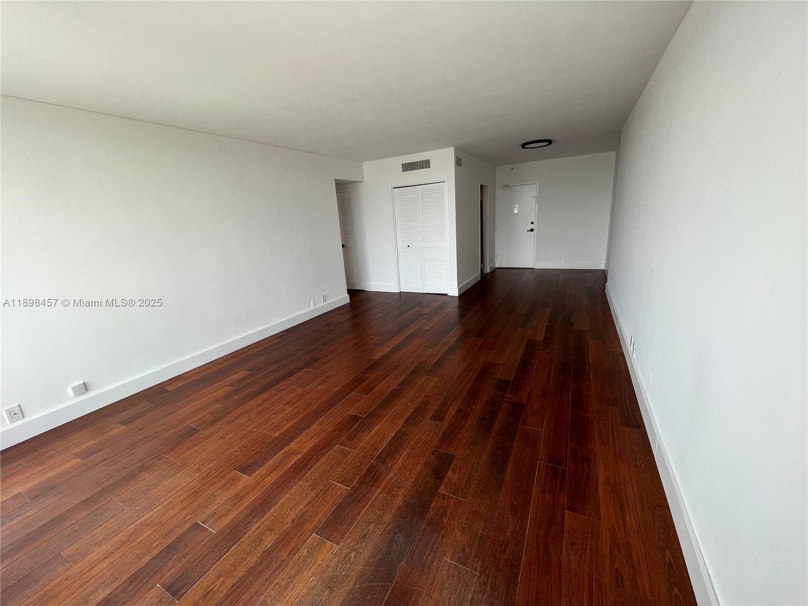 MIRADOR 1000 CONDO - Residential