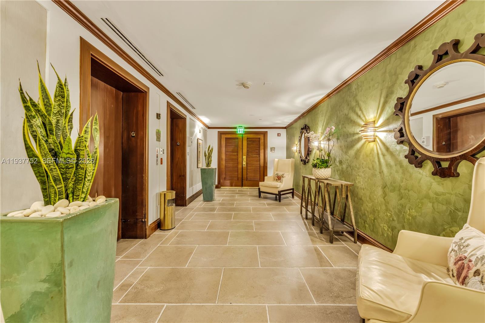 2951 S Bayshore Dr 717