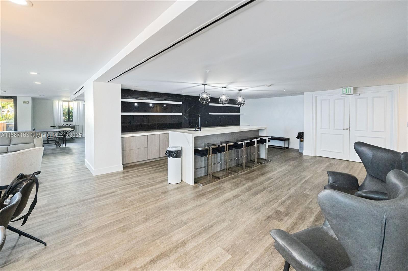 WAVERLY AT LAS OLAS CONDO - Residential Lease