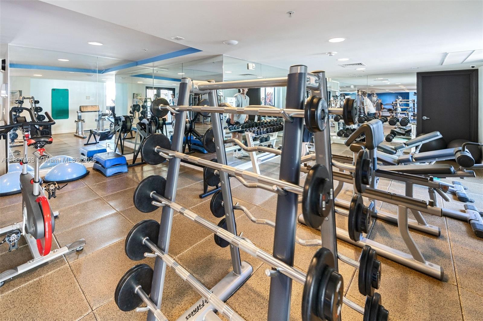 WAVERLY AT LAS OLAS CONDO - Residential Lease