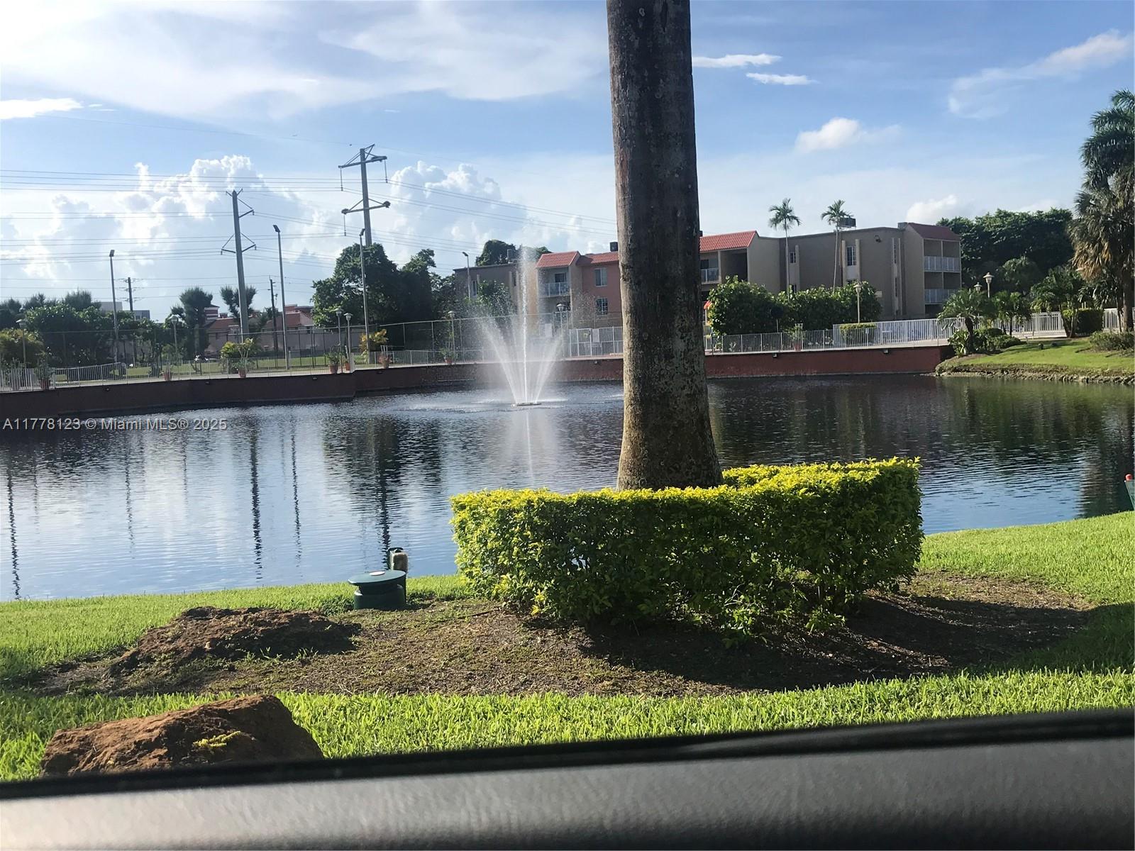 DORAL GARDEN II CONDO - Residential