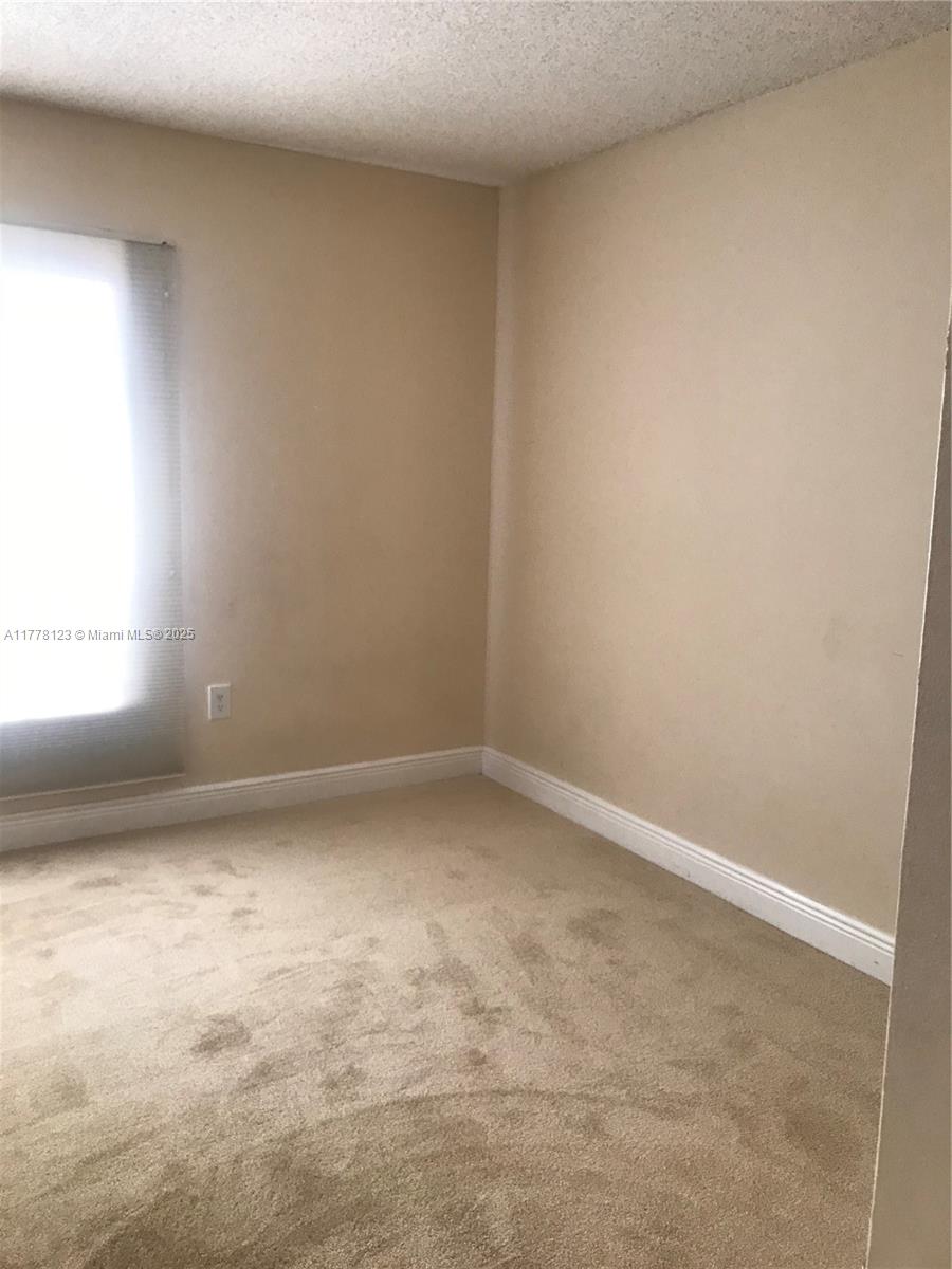 DORAL GARDEN II CONDO - Residential