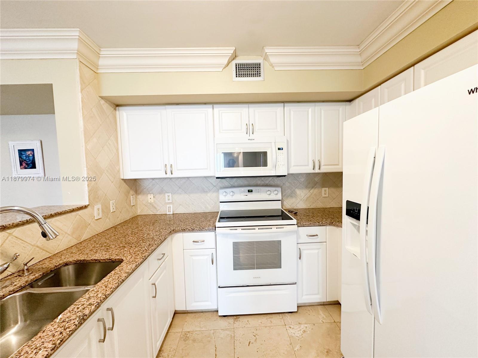 THE MARK ON BRICKELL COND - Residential