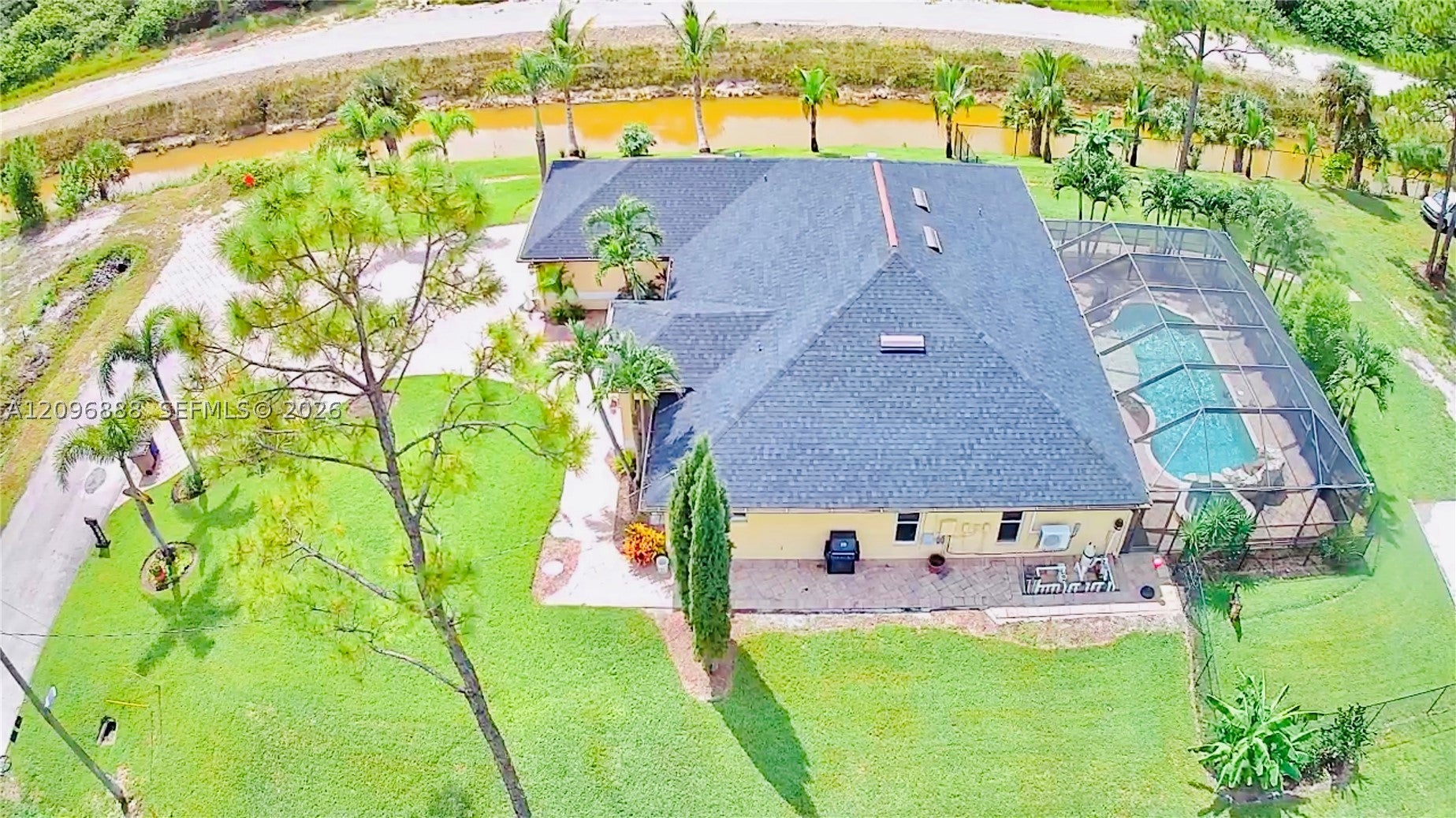 1201 Edison Ave
