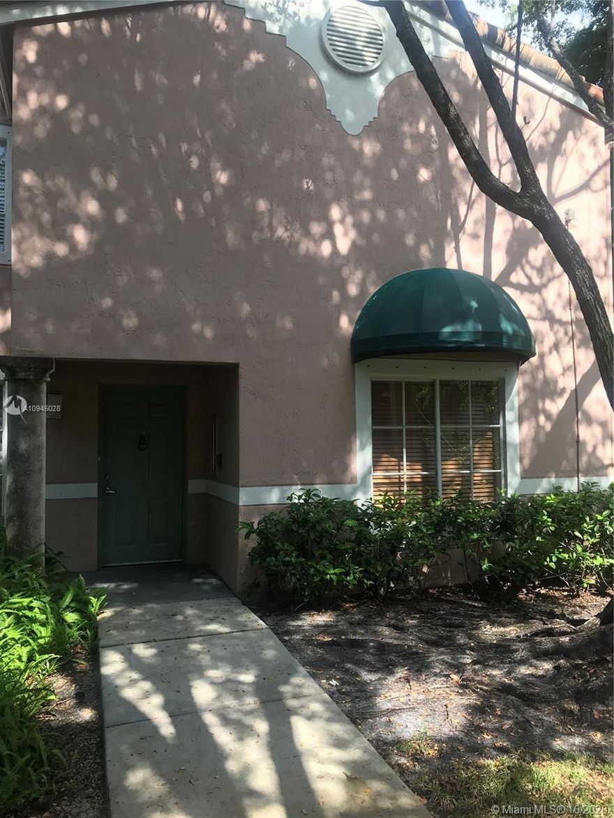 Beautiful Corner Townhouse with  3 Bedrooms 2 1/2 bath, big modern kitchen with pantry and stainless steel appliances. Washer and Dryer in the unit. Resort style gated community, with pool, spa and exercise room. Rent includes cable, internet service, water & trash. Will not last long