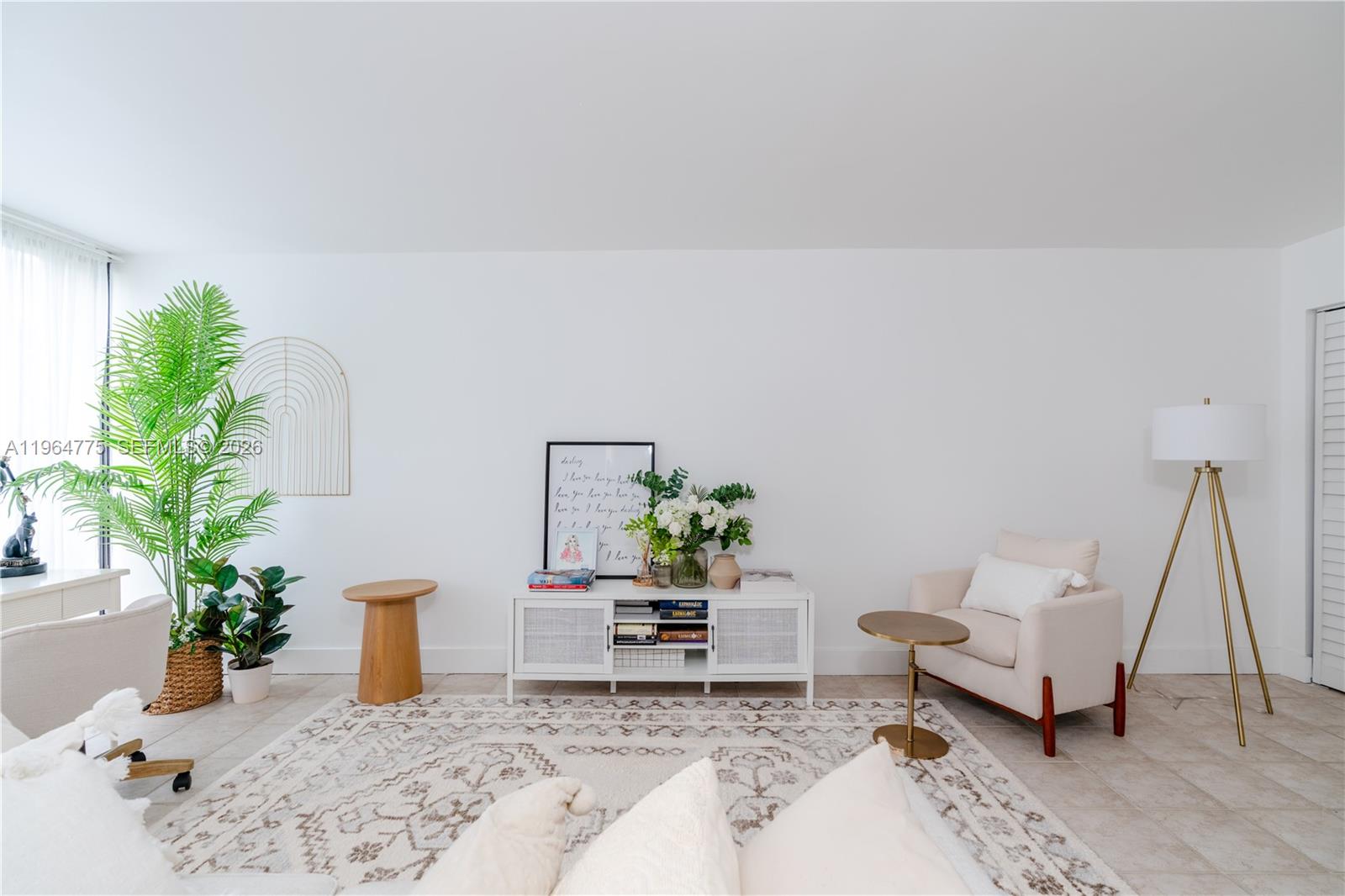 PLAZA OF AMERICAS CONDO P - Residential