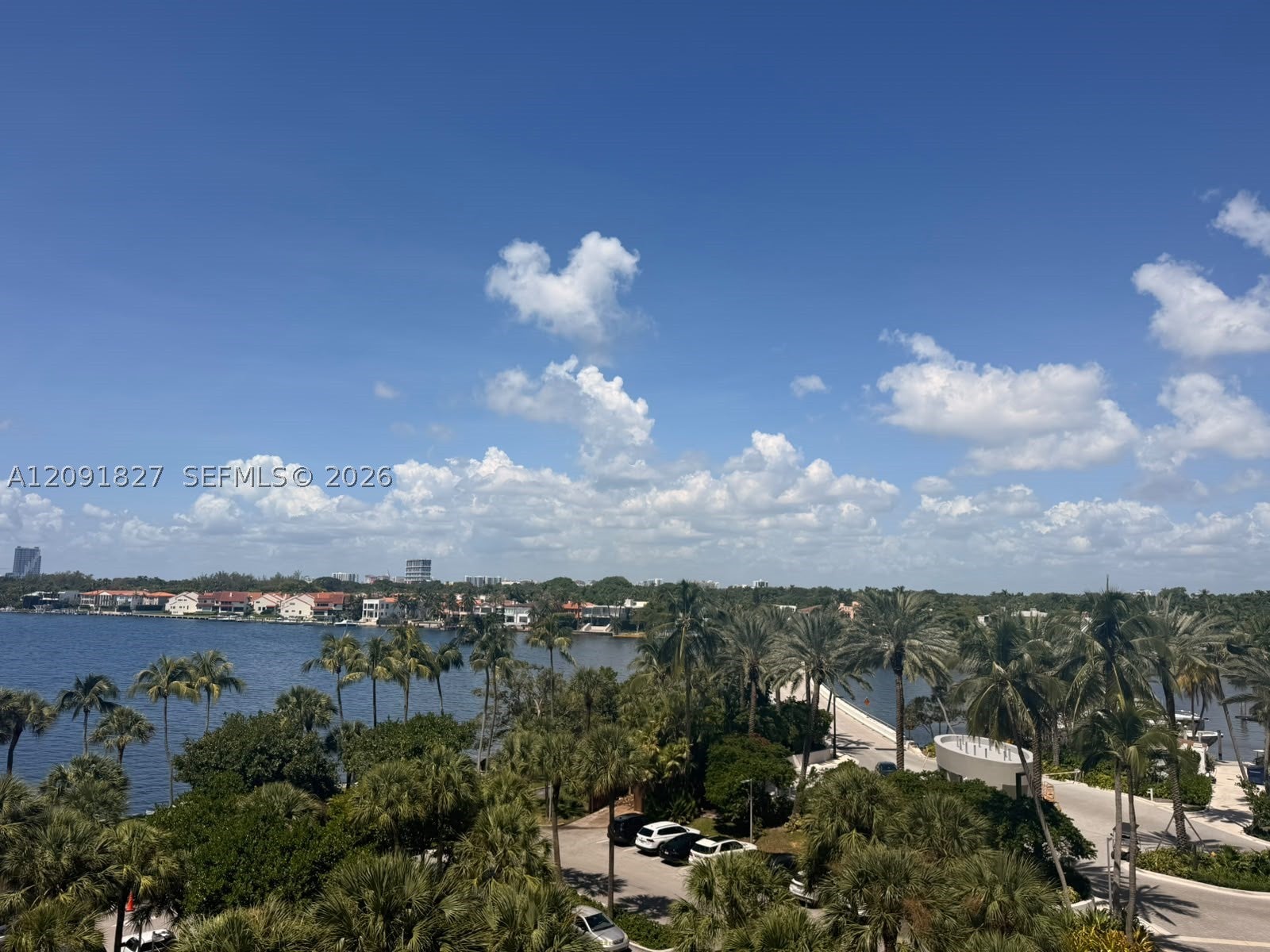 1 Grove Isle Dr A504