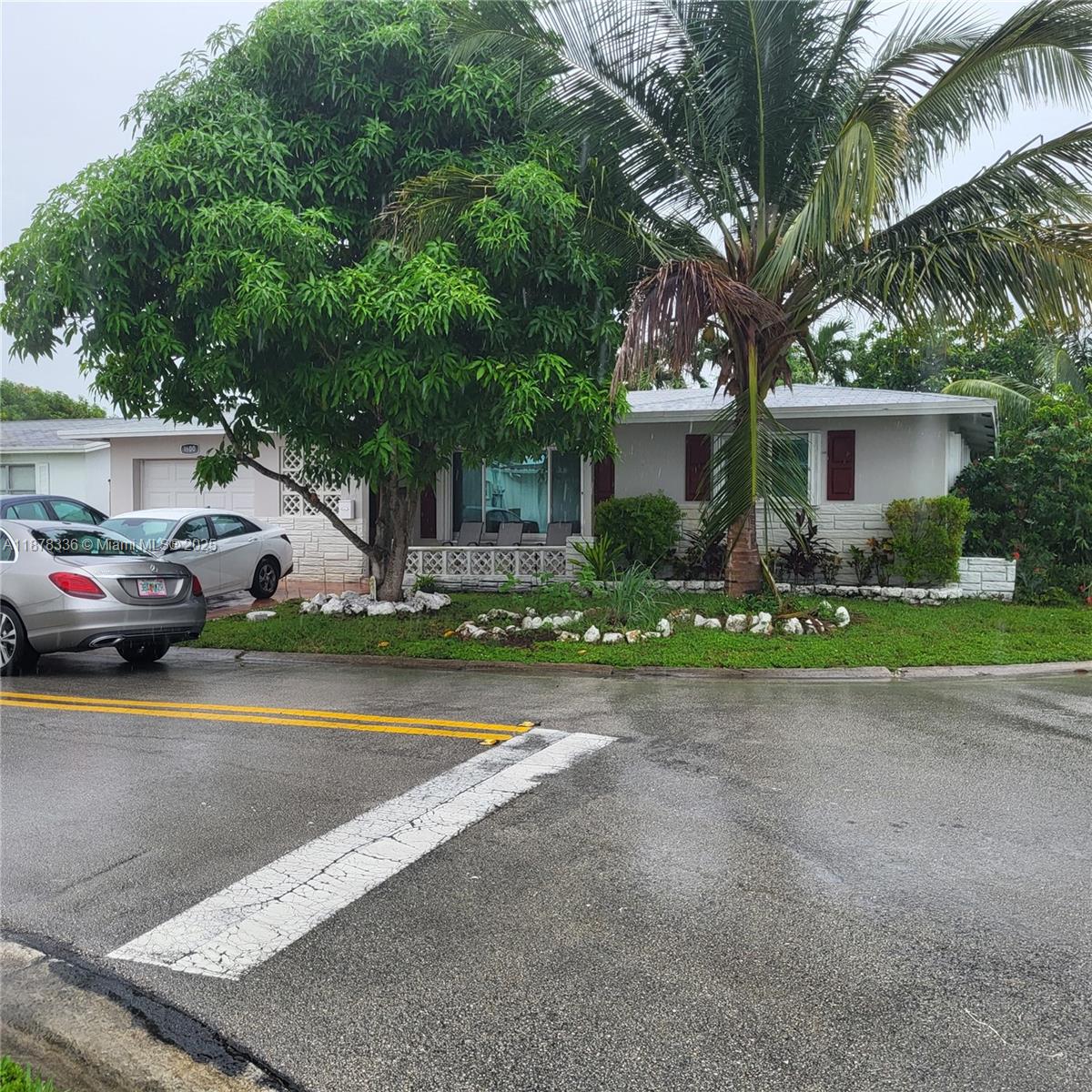 PARADISE GARDENS SEC 2 - Residential