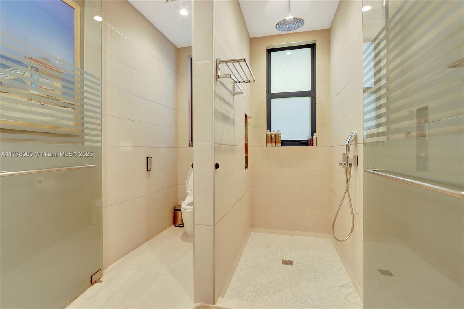 MIAMI SHORES SEC 1 AMD - Residential