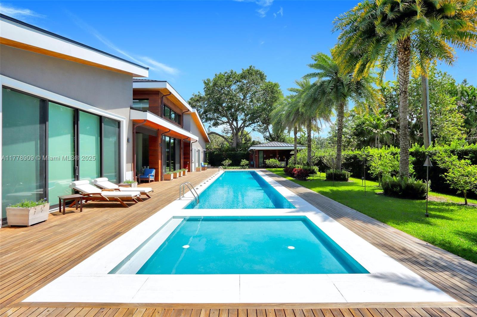 MIAMI SHORES SEC 1 AMD - Residential