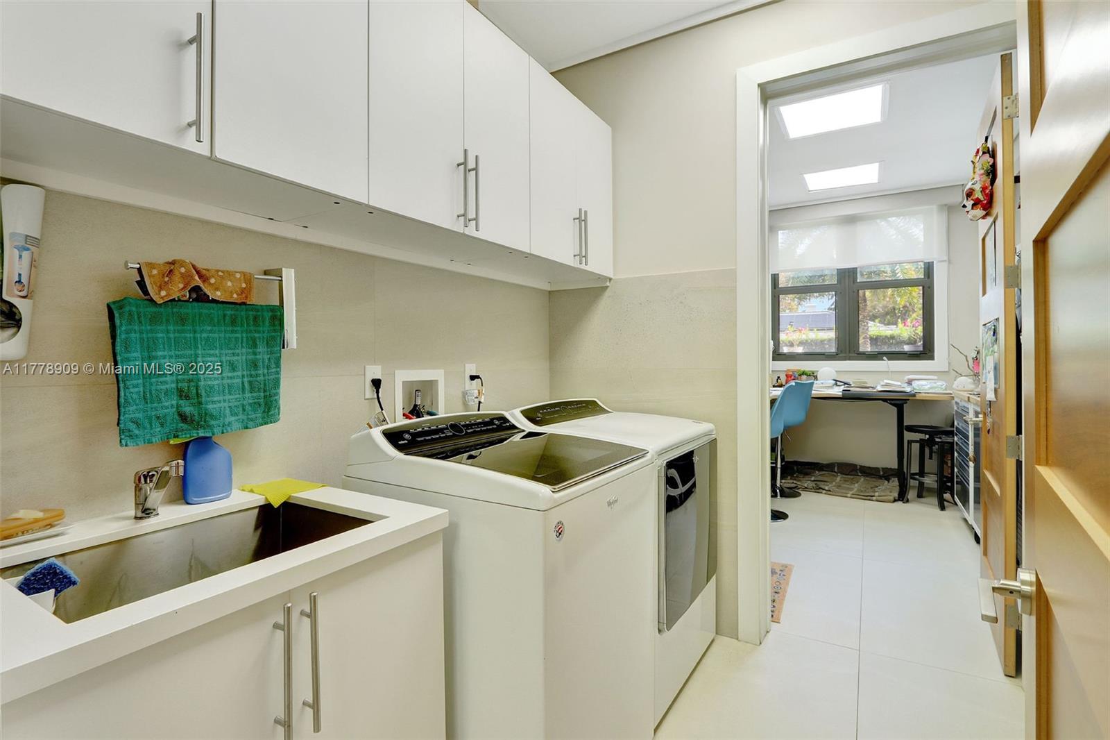 MIAMI SHORES SEC 1 AMD - Residential