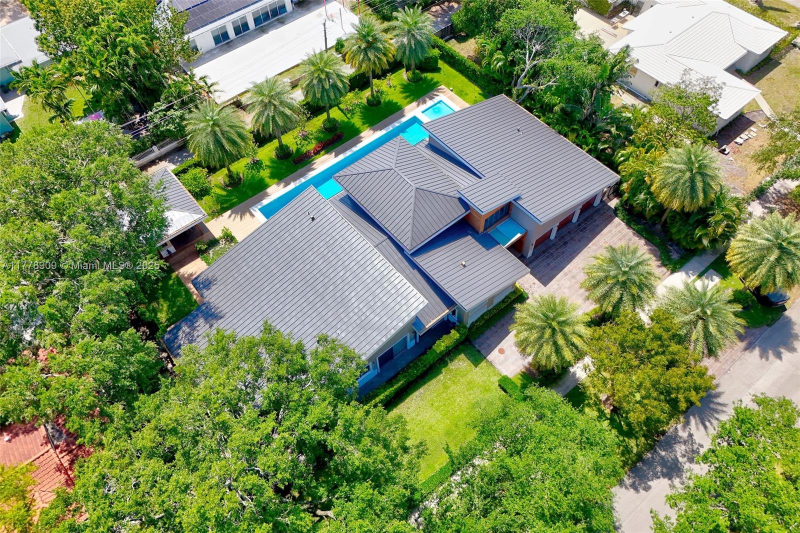 MIAMI SHORES SEC 1 AMD - Residential