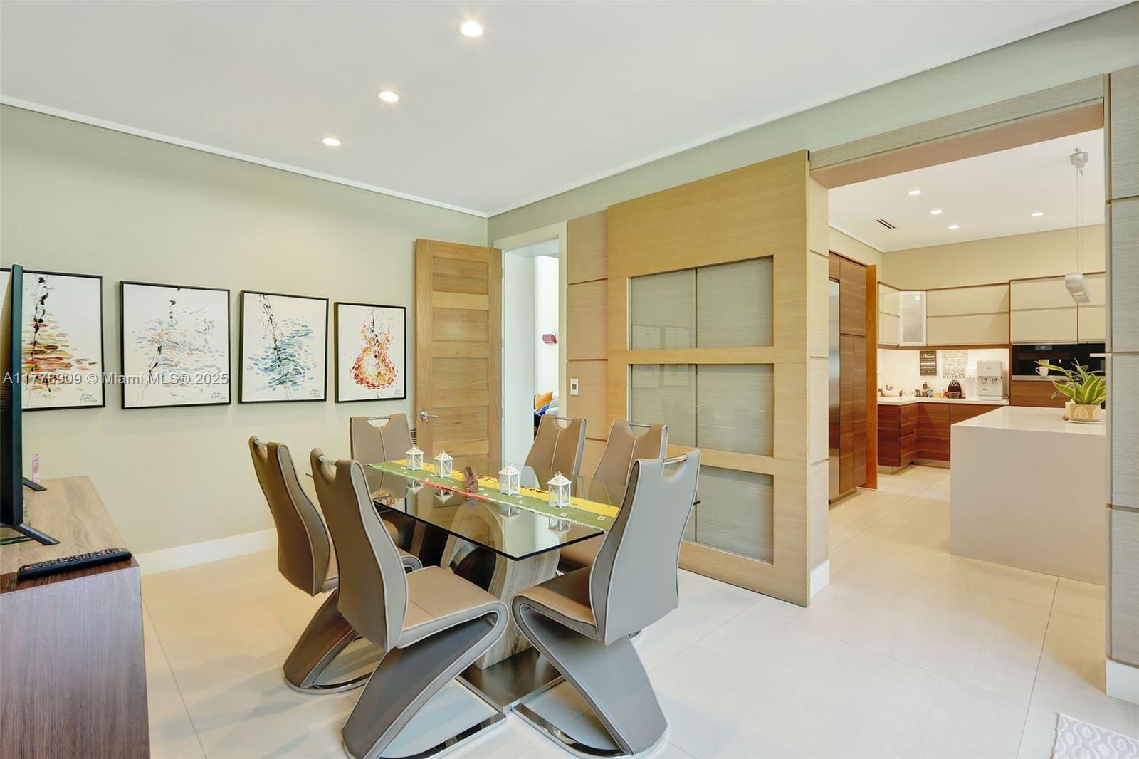 MIAMI SHORES SEC 1 AMD - Residential