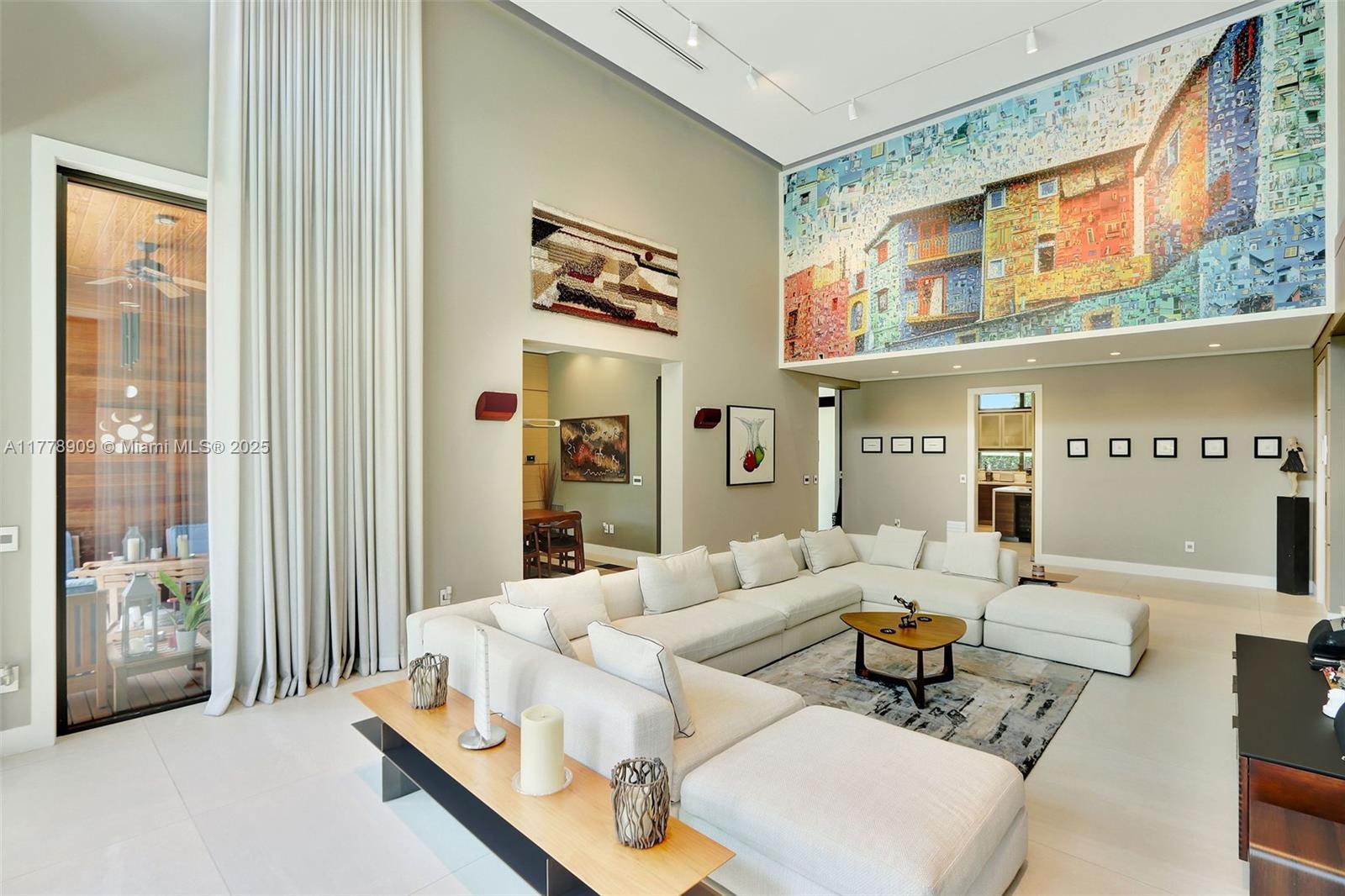 MIAMI SHORES SEC 1 AMD - Residential