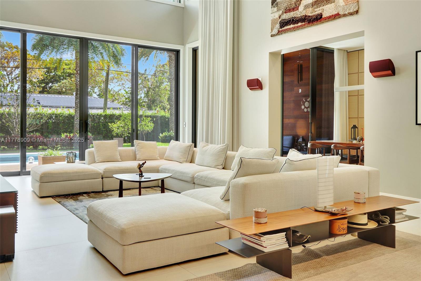 MIAMI SHORES SEC 1 AMD - Residential