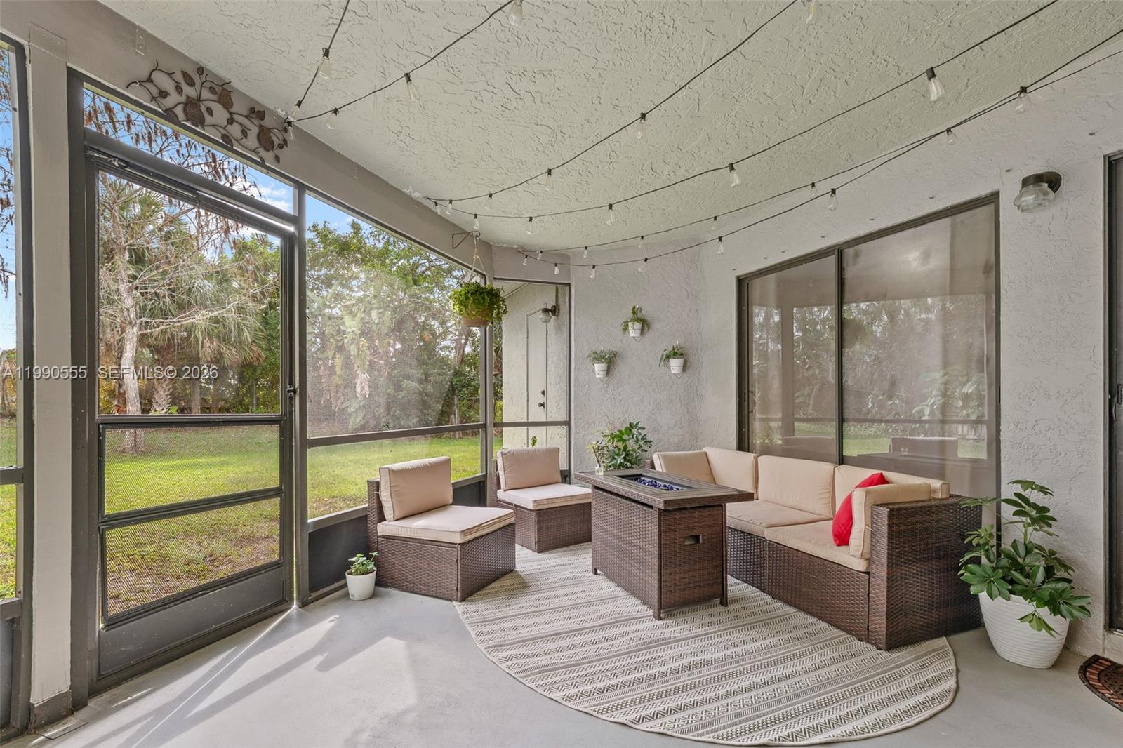 BAY WINDS 3 - Residential