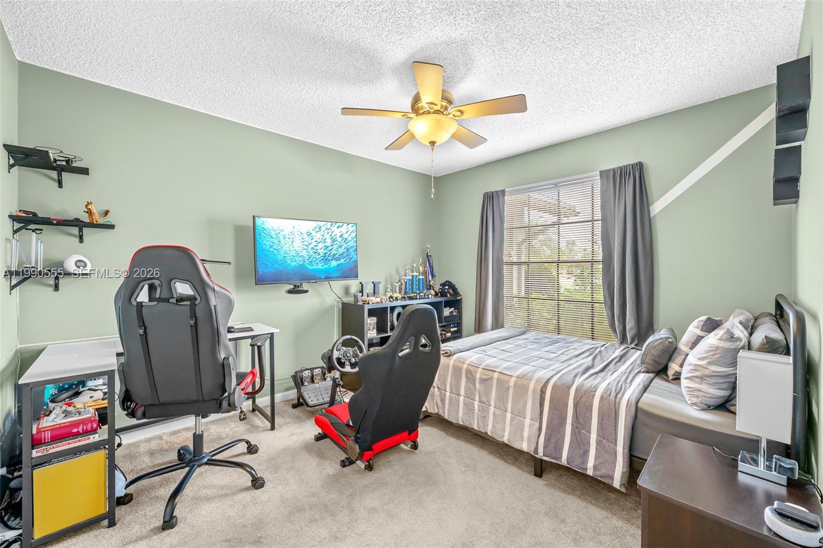 BAY WINDS 3 - Residential