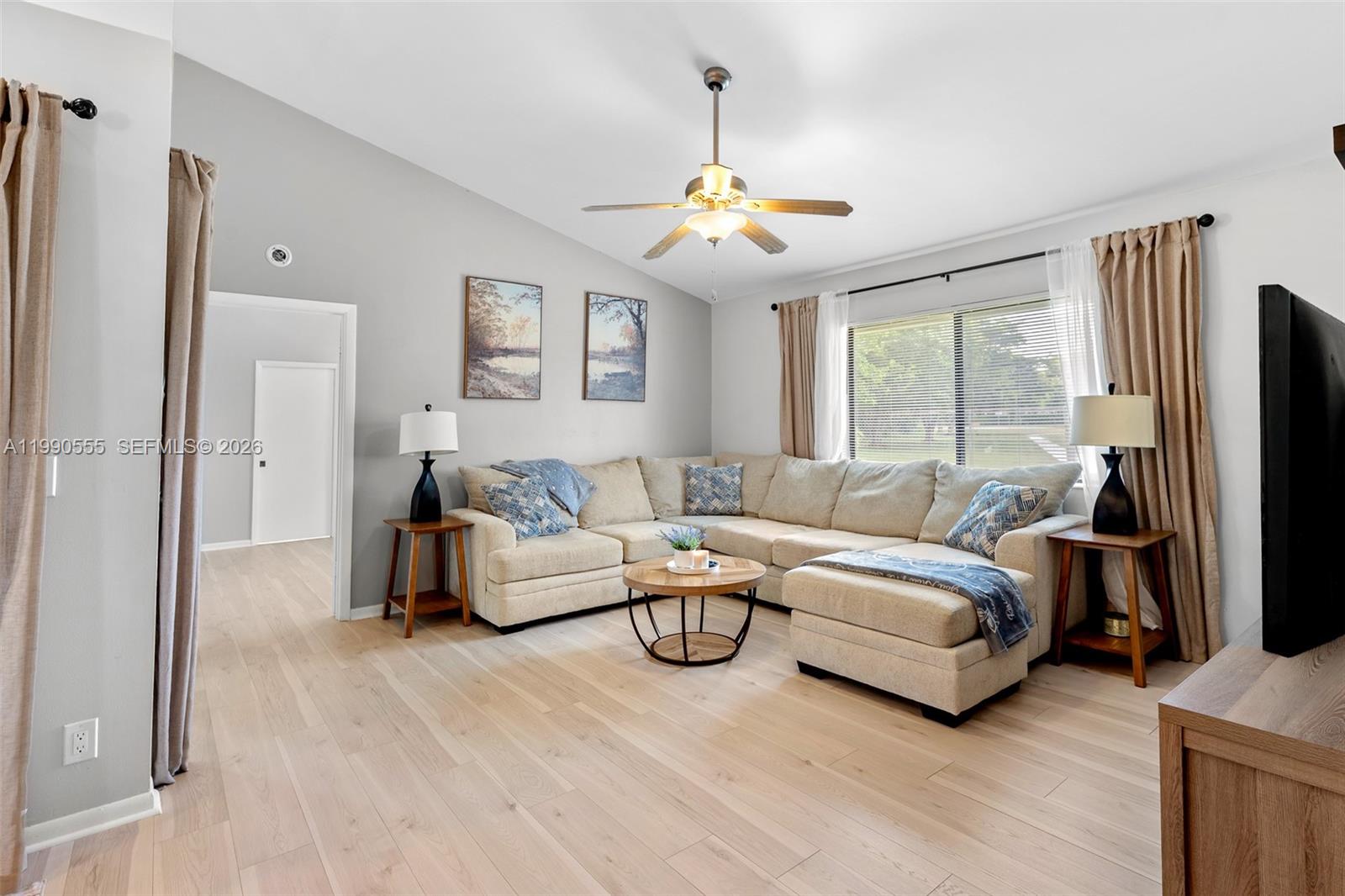 BAY WINDS 3 - Residential