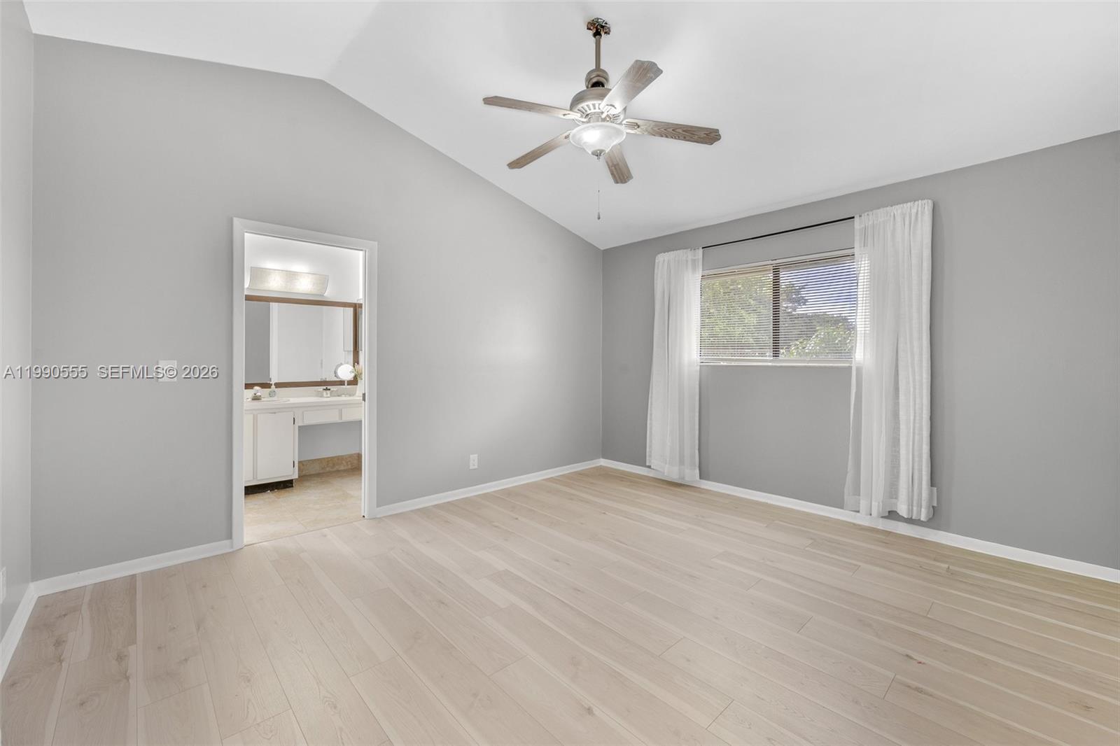 BAY WINDS 3 - Residential