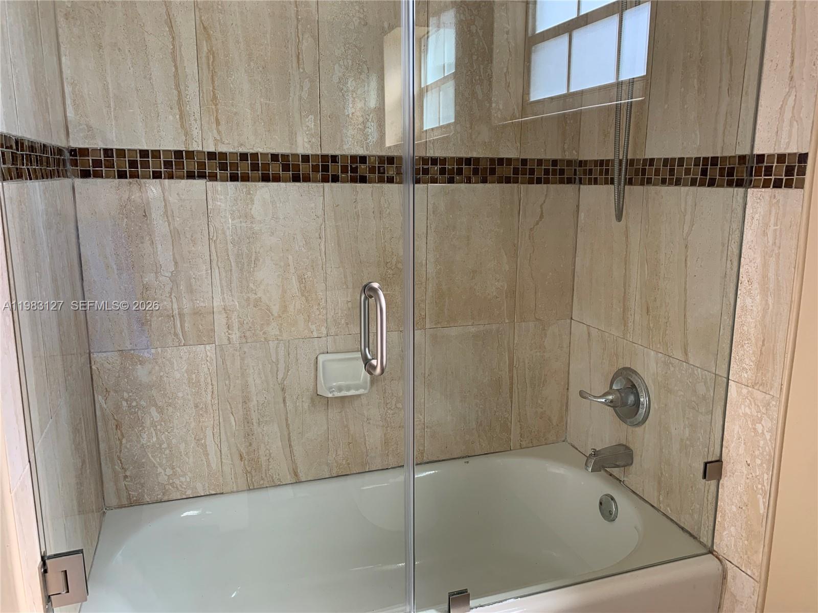 BELL GARDENS - Residential Lease