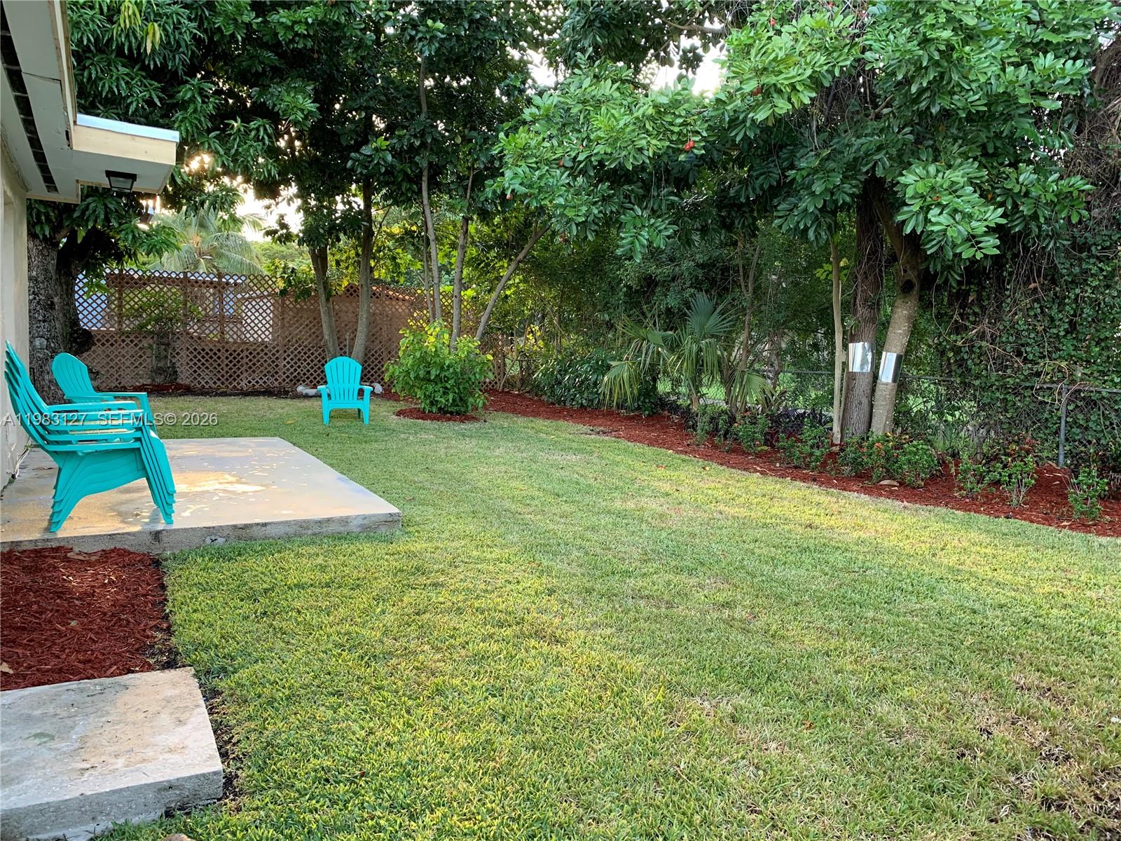 BELL GARDENS - Residential Lease