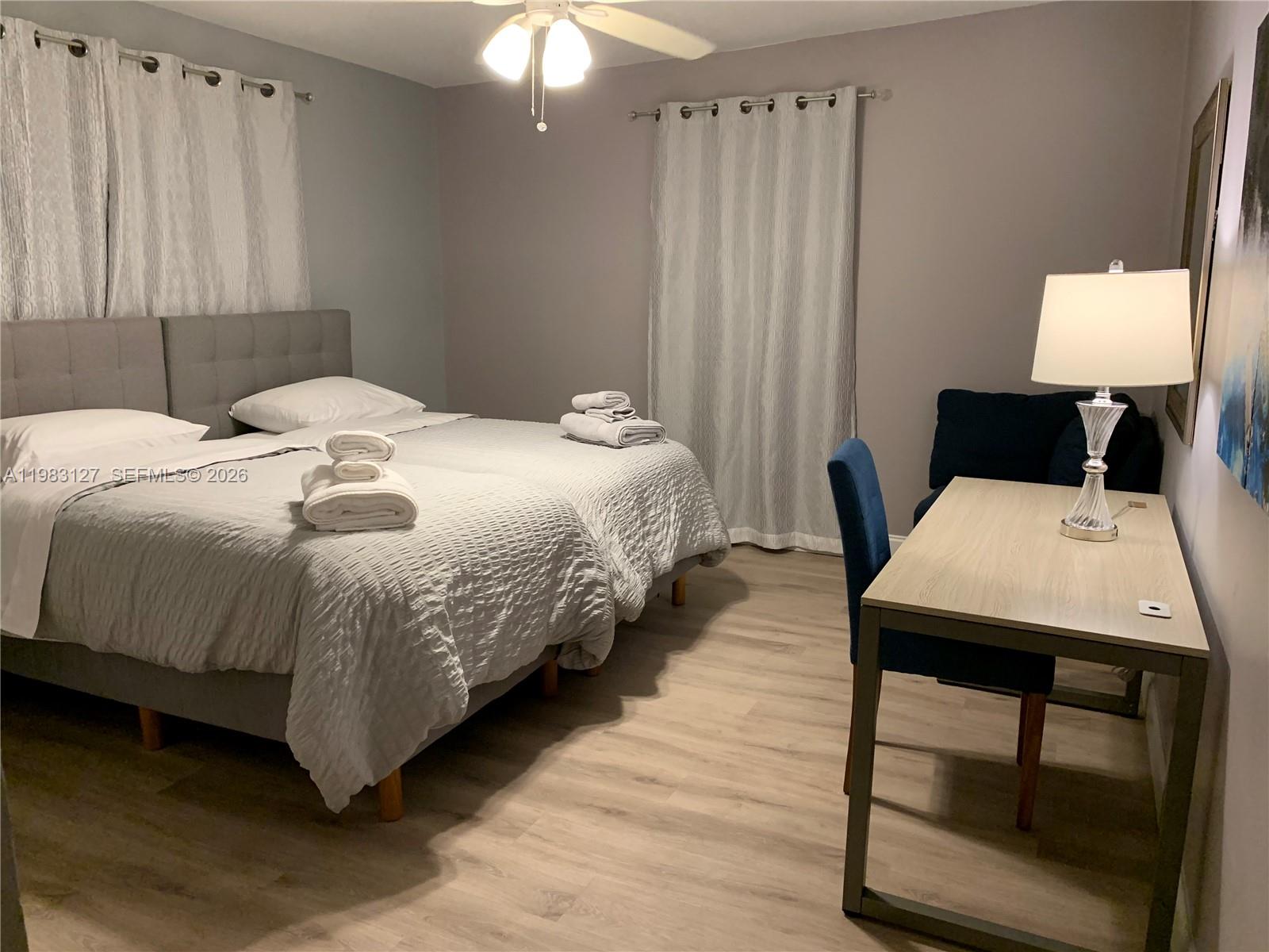 BELL GARDENS - Residential Lease