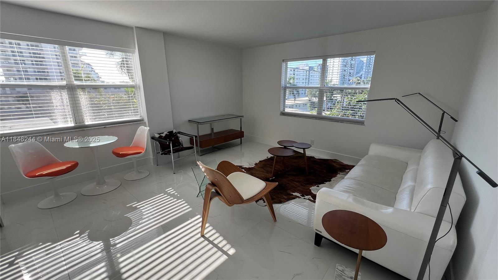 Charming and bright, fully furnished apartment in Central Beach of Fort Lauderdale, just several blocks from the beach. Apartment has impact windows, modern design. Available for 6 months lease. One covered parking spot included in rent.