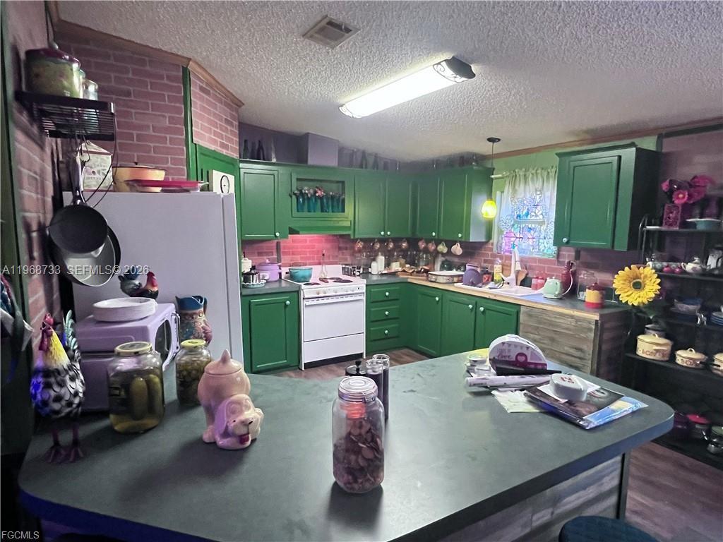 Montura Ranches - Residential