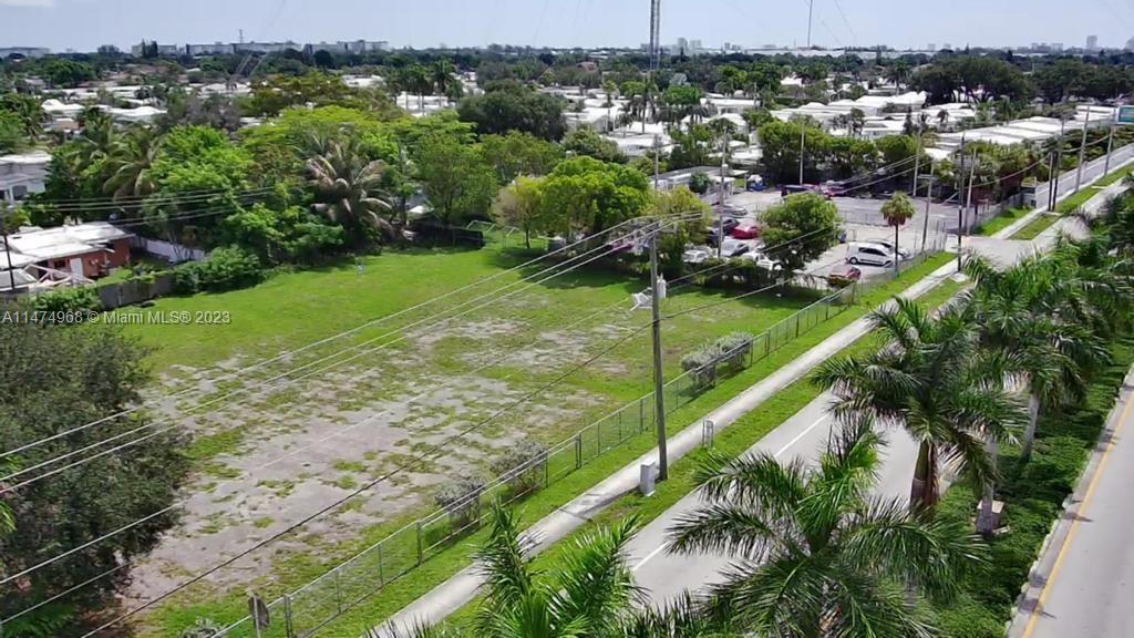 MIAMI GARDENS ESTATES SEC - Land