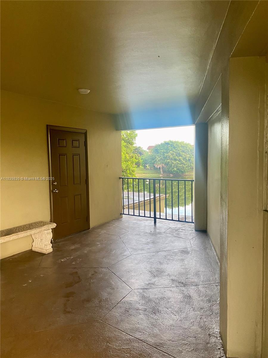 5335 NW 10th Ct 208