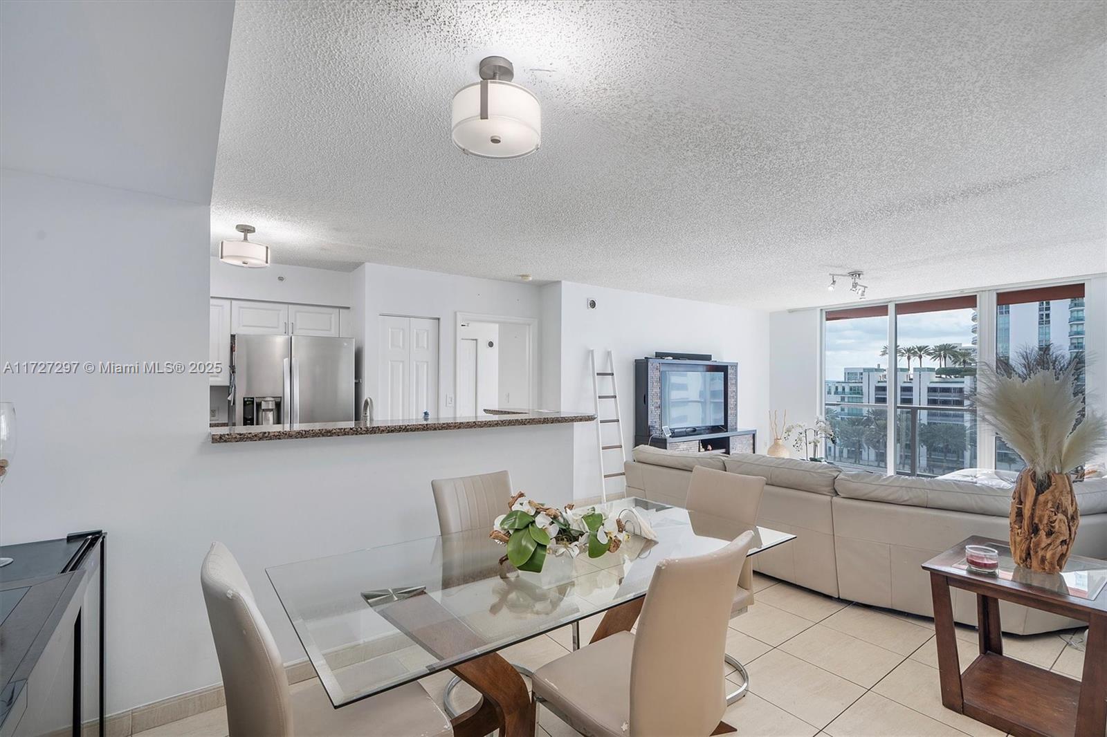1155 Brickell Bay Dr 603
