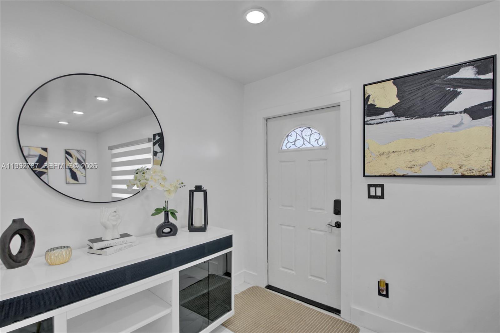 SO MIAMI HEIGHTS MANOR - Residential