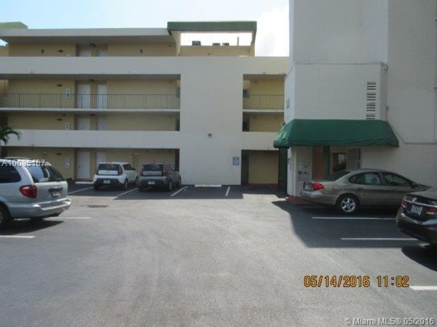 HUD property Sold "As Is" Case #095-021568- This 2 bedroom/1.5 bath condo is an excellent opportunity for a motivated buyer. Wood and tile floors throughout. Open kitchen floor plan. Screened in rear patio, great for entertaining. Centrally located near schools, shops and major roads.