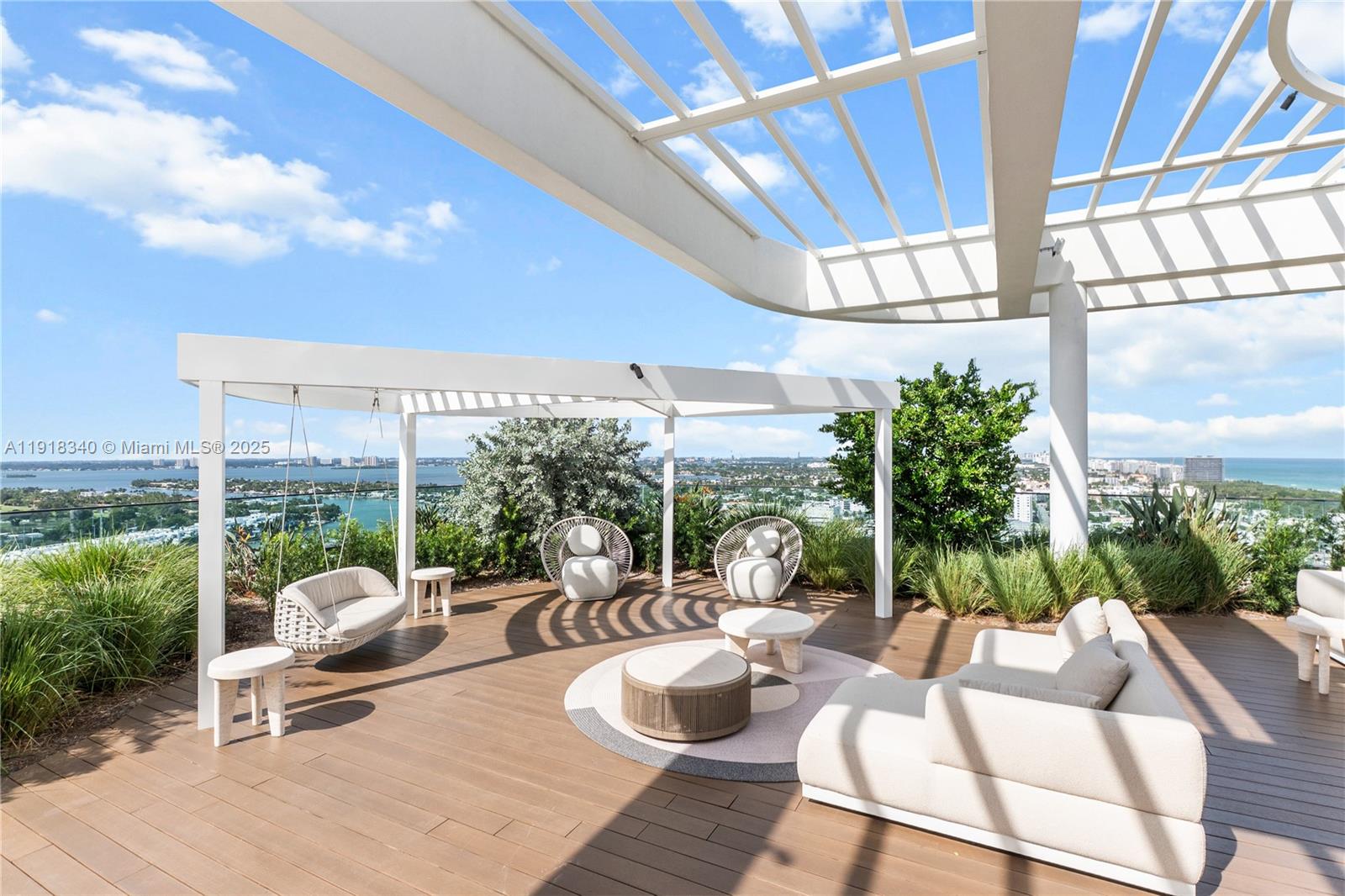 72 PARK - Residential