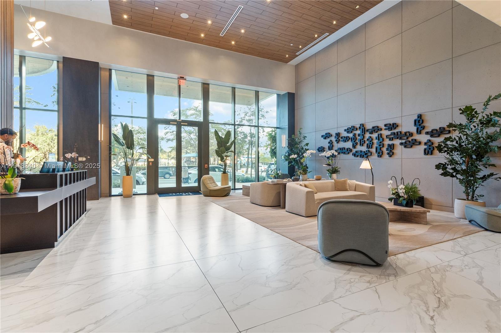 72 PARK - Residential