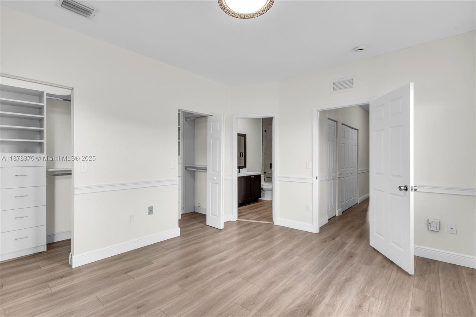 KINGS POINT COMMERCIAL PA - Residential