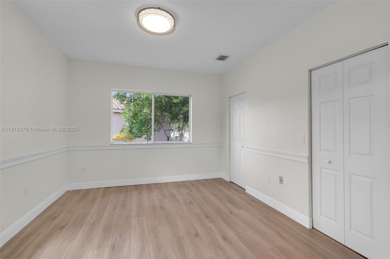 KINGS POINT COMMERCIAL PA - Residential