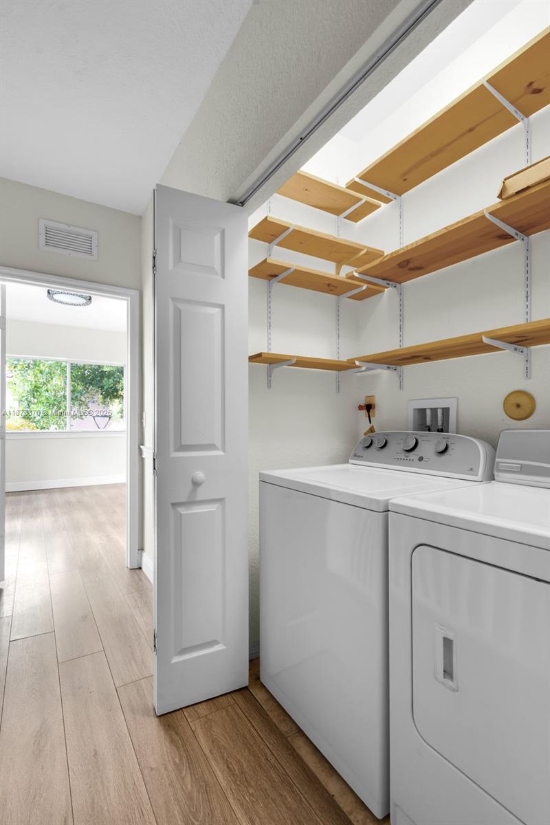 KINGS POINT COMMERCIAL PA - Residential